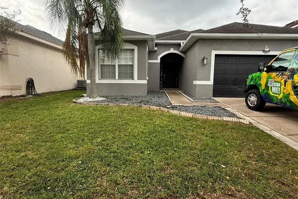 15020 LAKE AZURE DR