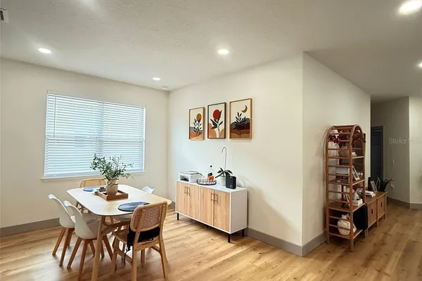 15020 LAKE AZURE DR