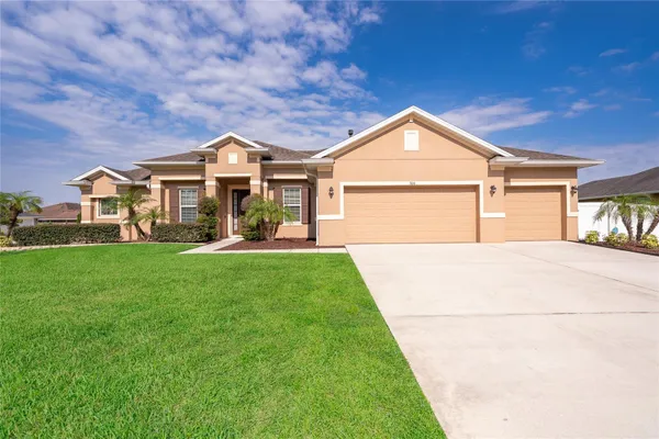 700 ELKHORN FERN LN