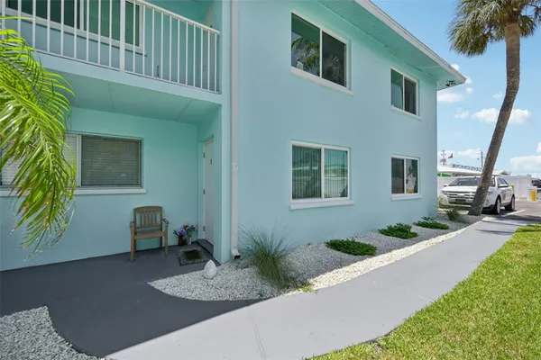 117 7TH ST 1