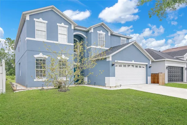 5047 ADAIR OAK DR