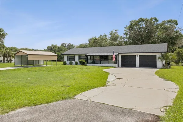 2082 SHADY LN
