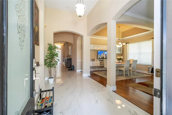10301 OAKVIEW POINTE TER