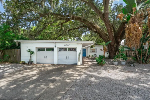 3107 LAKE MARGARET DR