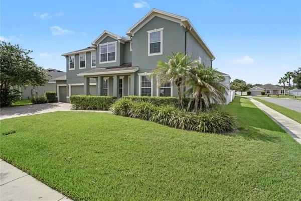 637 GRASSY STONE DR