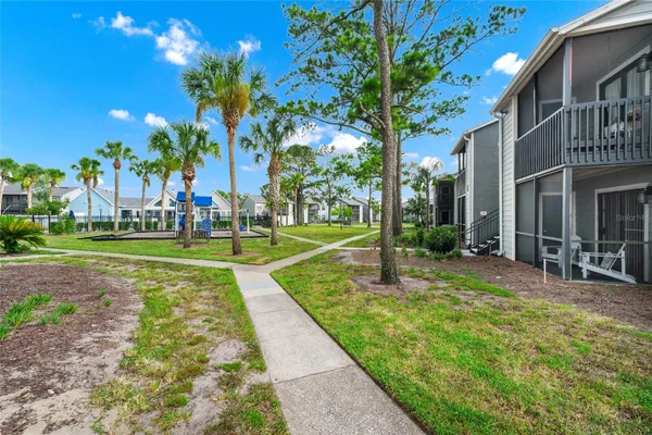 3740 IDLEBROOK CIR 102