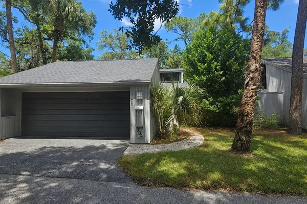 304 FOX SQUIRREL LN
