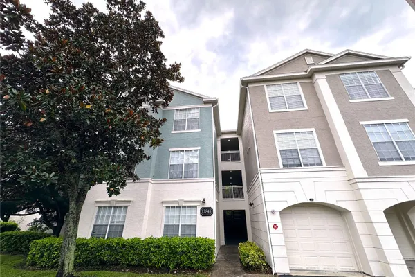 12843 MADISON POINTE CIR 201