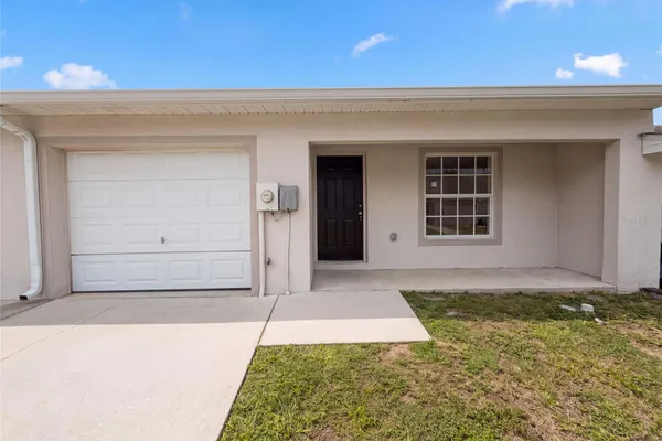 37209 GRASSY HILL LN