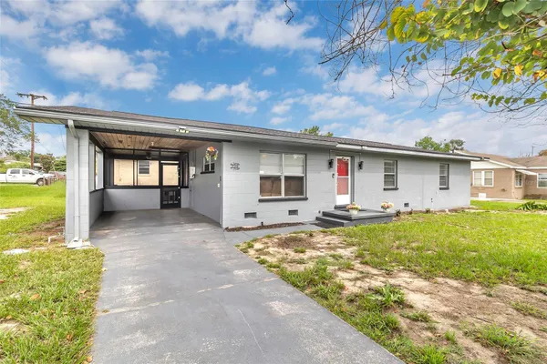 320 S SEMINOLE AVE