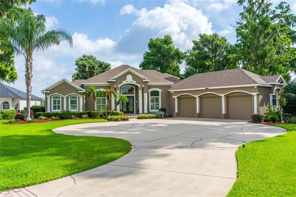 7311 BIRDS NEST CT