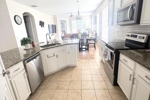 2248 STONE LAKE CT