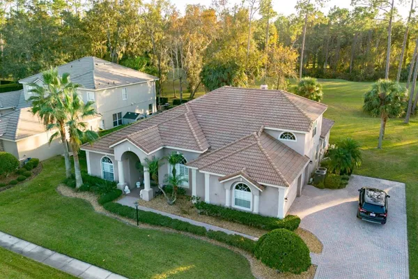 1084 SHADOWMOSS CIR