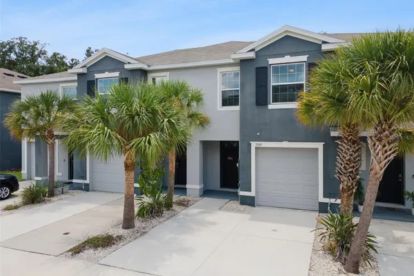3349 PLEASANT WILLOW CT