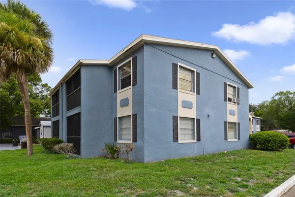 2541 N ALAFAYA TRL 77