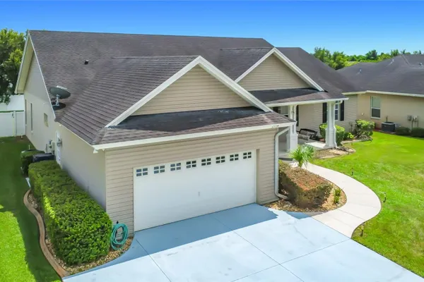 2534 IRIS ANN DR