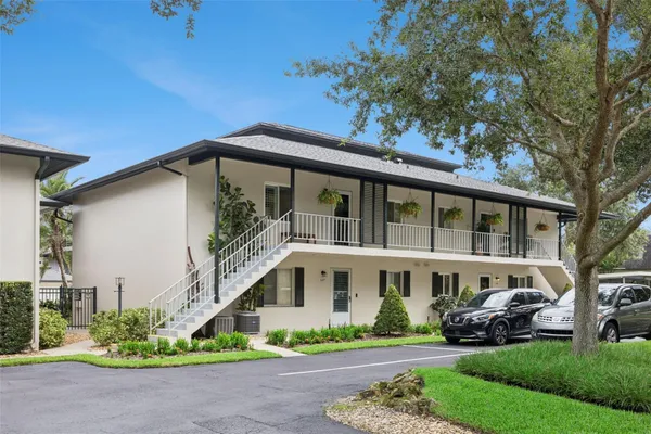 210 MAGNOLIA RD 207