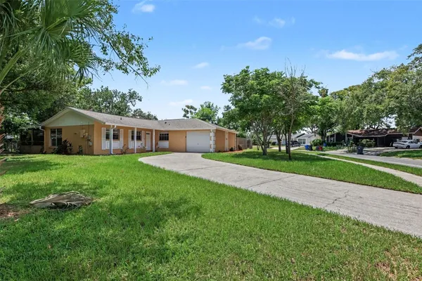 603 HIGHVIEW TER
