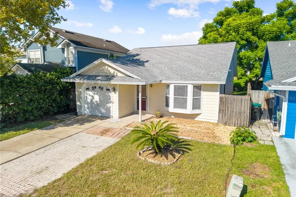 1094 MARTIN BLVD