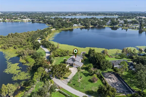 25 LAKEWOOD CSWY