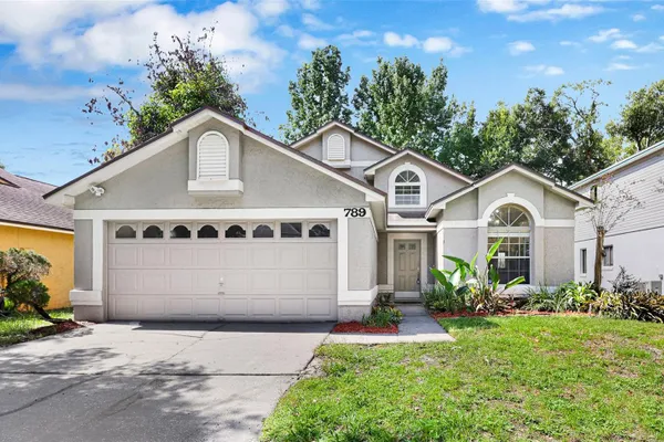 789 HEATHER GLEN CIR