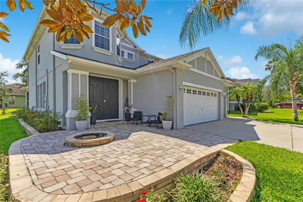 1411 PLUMGRASS CIR