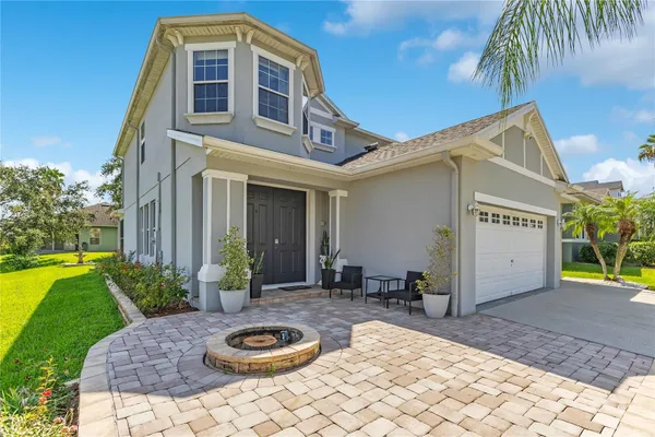 1411 PLUMGRASS CIR