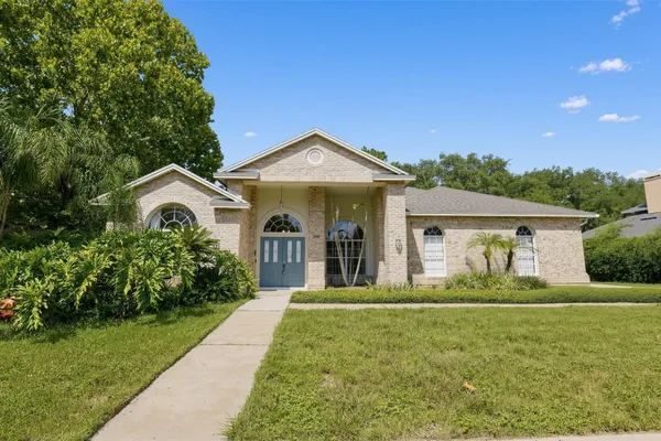 248 HUNTRIDGE WAY
