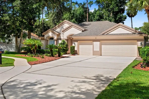 5325 LAKE BLUFF TER