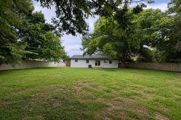 2310 LISA CT