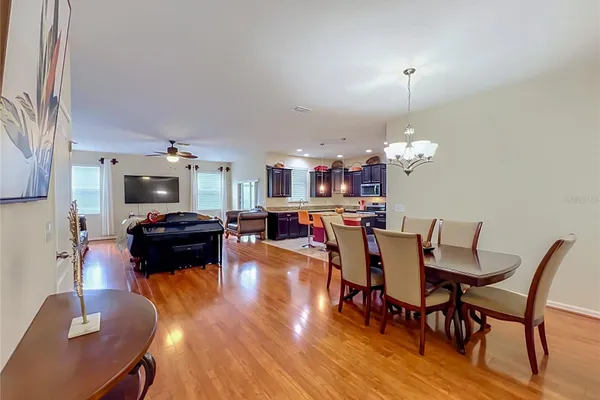 3514 RODRICK CIR