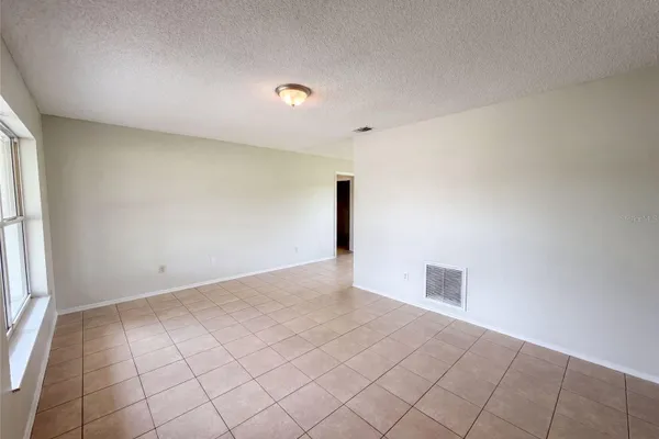 1262 PADGETT CIR