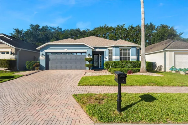 10037 PORTOFINO DR