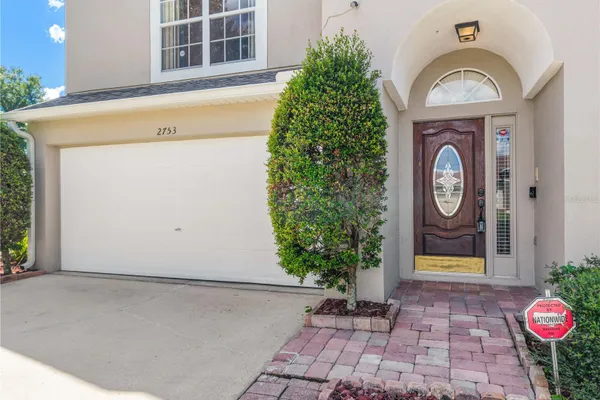 2753 WOODSTREAM CIR