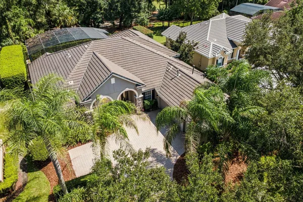 3387 REGAL CREST DR