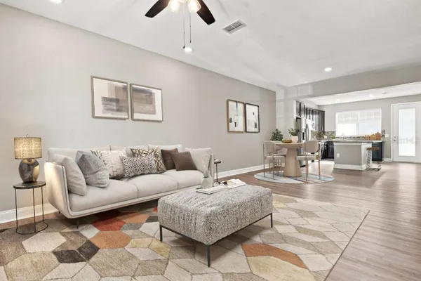 1511 SWEET APPLE ST