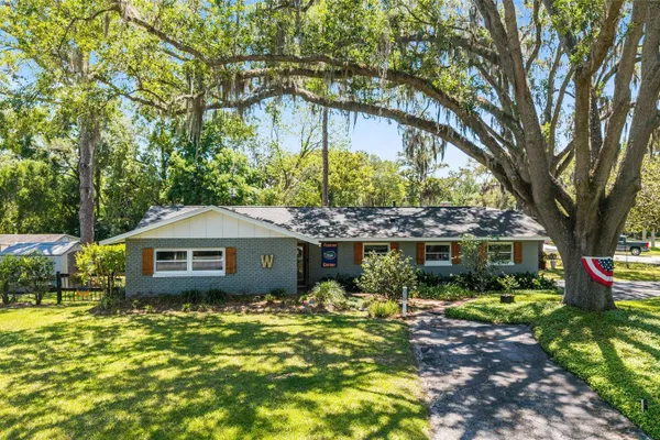 219 SE 20TH TER