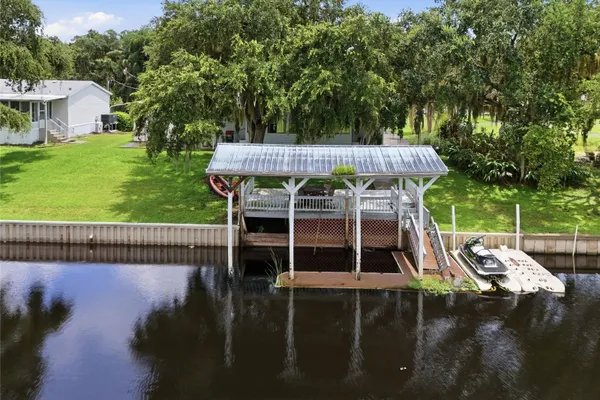 2086 STARBOARD DR