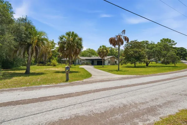 385 N CORNISH PT