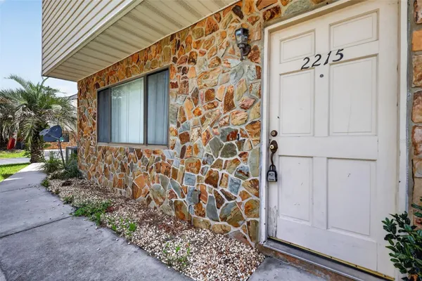 2215 NE 45TH AVE 3