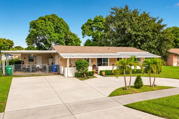 19731 NW 33RD AVE