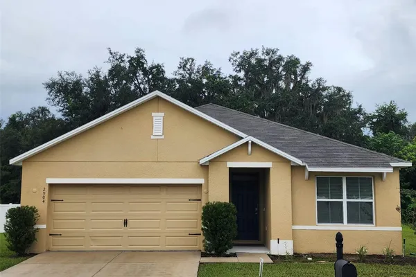 2904 NE 42ND RD