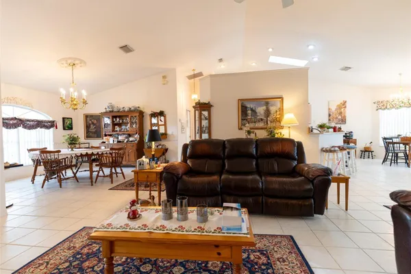 5500 SW 86TH ST