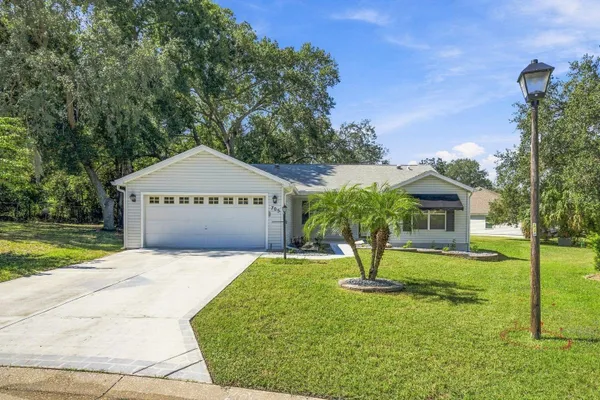 705 MURRAY CIR
