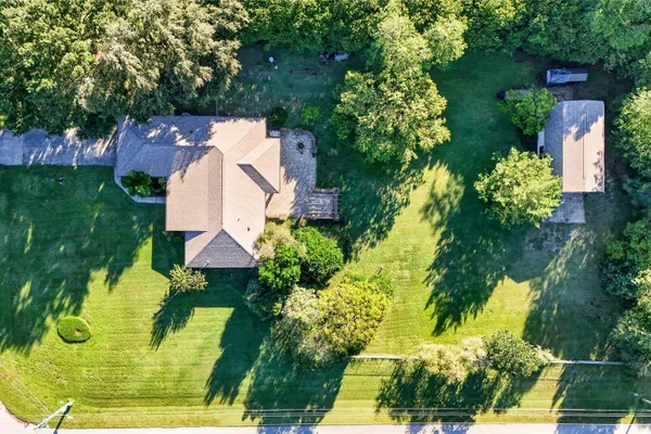 6150 NE 2ND PL