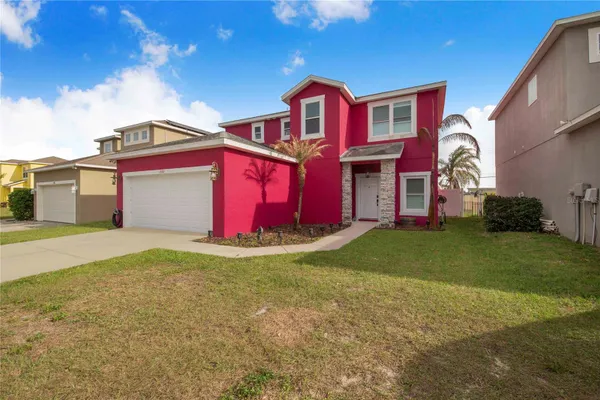 1382 SALISBURY DR