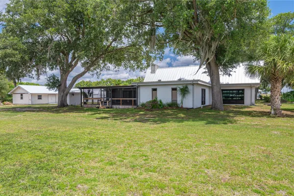 1325 THORNBURG RD