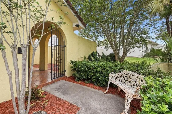 7026 WILLOW RUN LOOP