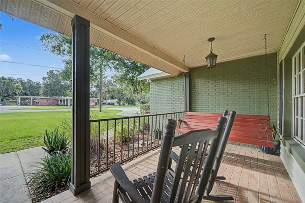 510 EDGEWOOD DR