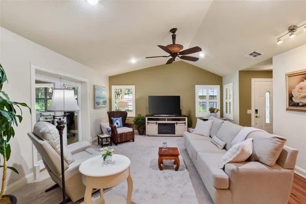 2801 WINGFOOT CT